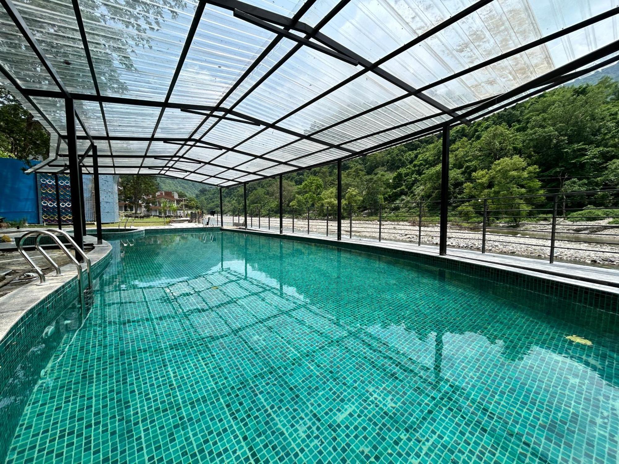 Dls Divine River Resort And Spa, Rishīkesh Dış mekan fotoğraf