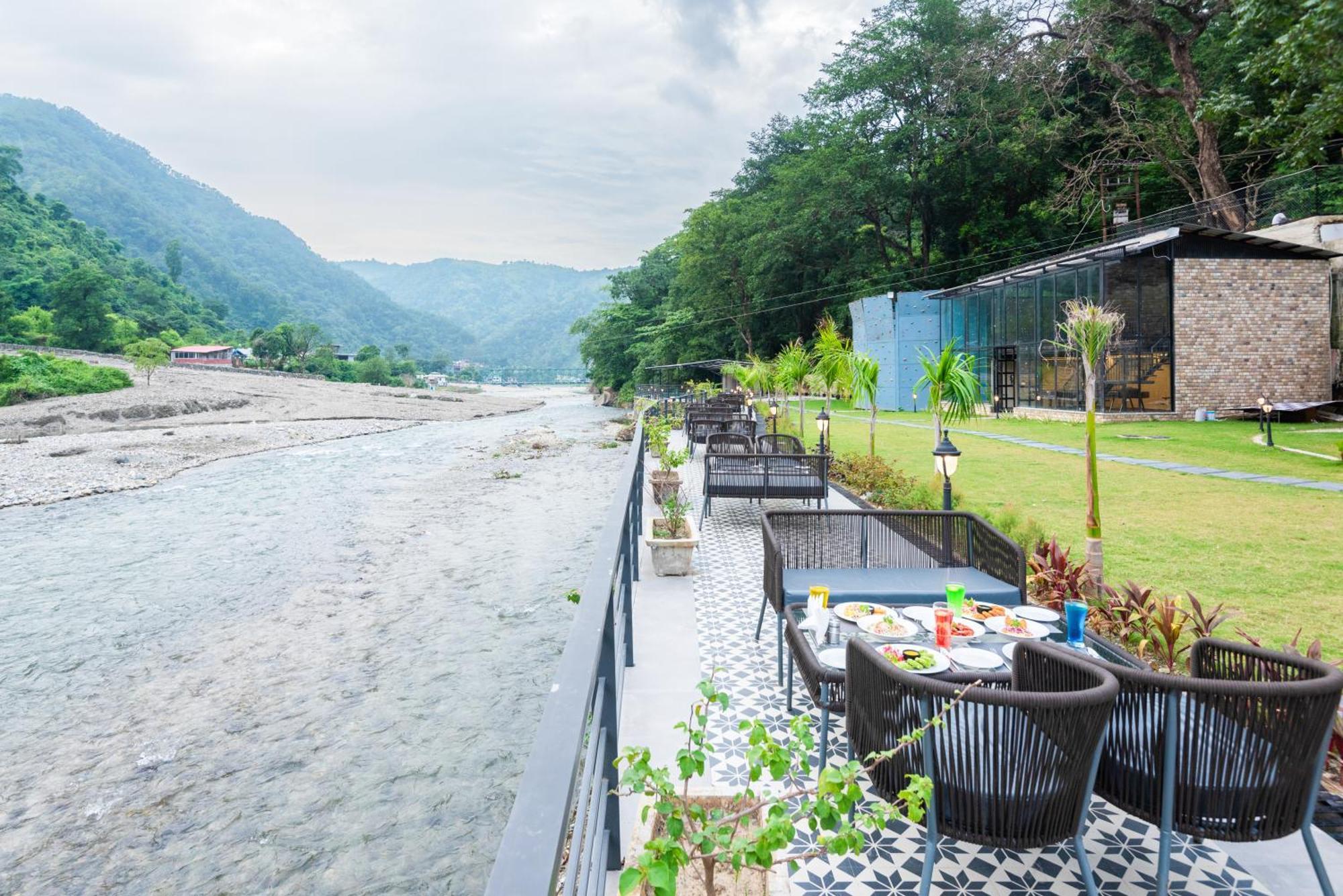 Dls Divine River Resort And Spa, Rishīkesh Dış mekan fotoğraf